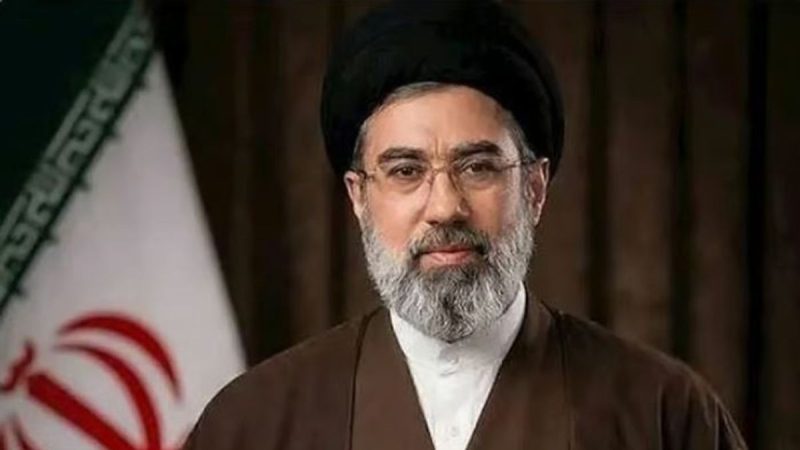 رؤية شاملة حول مستقبل مجتبى خامنئي في هرم السلطة