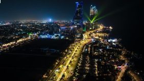 تجربة فريدة: استكشف سحر السياحة المسائية في جدة ليلاً