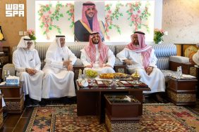 تجربة قطف الورد الطائفي: عبق التراث في قلب مزارع الطائف