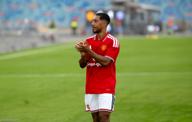 كل ما تريد معرفته عن صفقة يوري تيليمانس مانشستر يونايتد