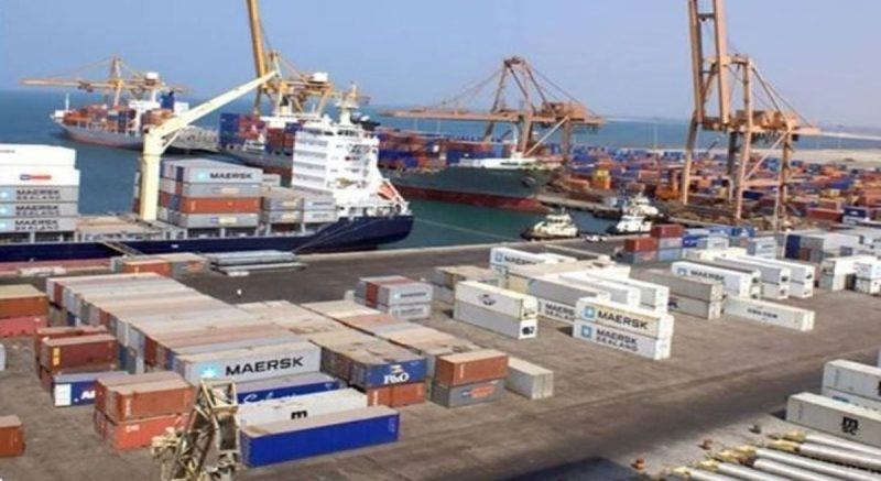 مستقبل الحركة التجارية بعد قرار توقف ميناء المخا الاستراتيجي