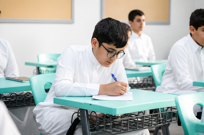 تطوير المنظومة التعليمية عبر تفعيل الفحص الطبي المدرسي الدوري